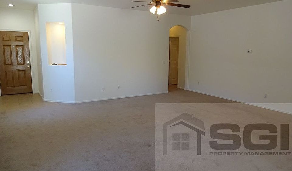 1st image of 44148 W Askew Dr