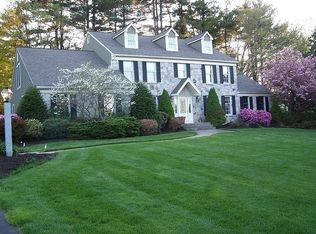 9 Dover Cir, Franklin, MA 02038