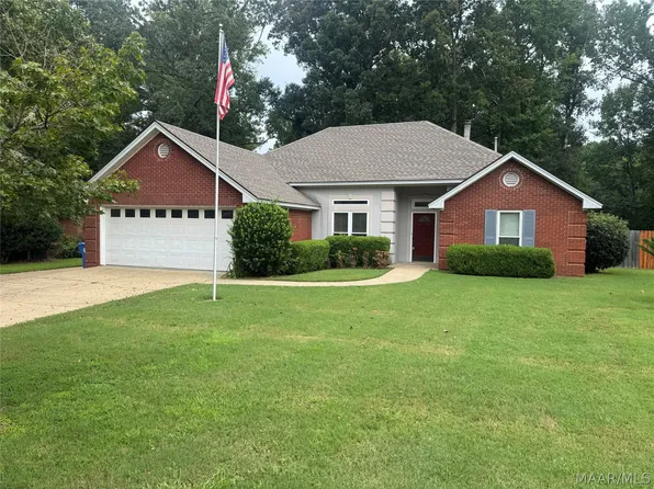 922 Silver Creek Cir, Prattville, AL 36066