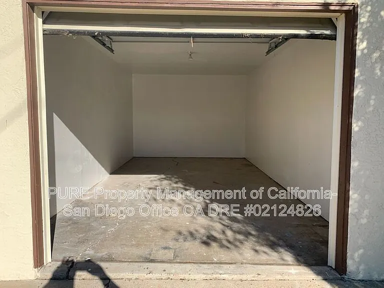 1124 Florence St #1 — Photo 2