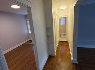 1648 Bathurst St #11, Toronto, ON M5P3J7