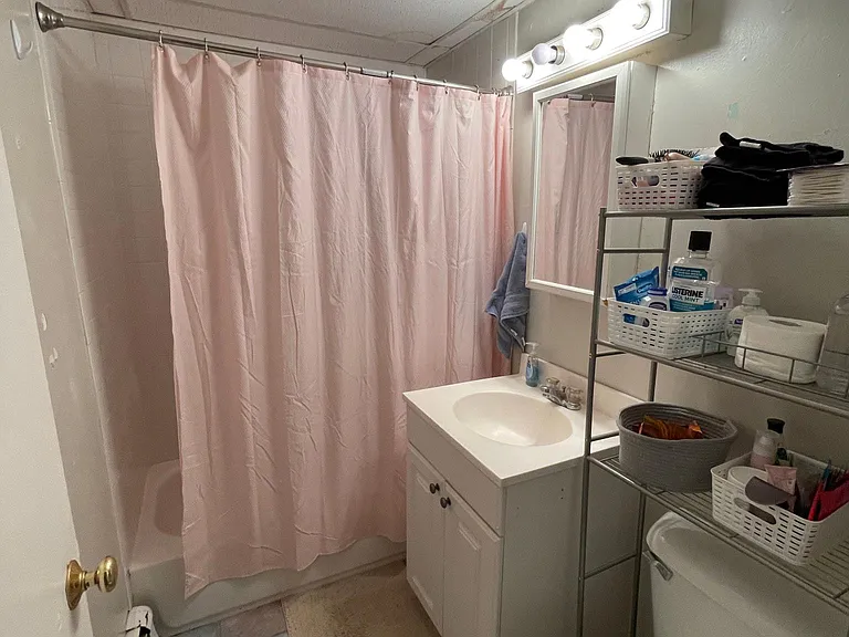 3 Shepherd Ave #2 — Photo 5