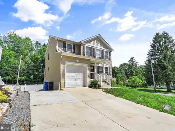 98 Budd Ave, Pemberton, NJ 08068