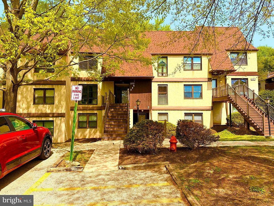 1st image of 277 Shawmont Ave #8E6