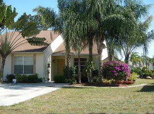 124 Pinewood Ct, Jupiter, FL 33458
