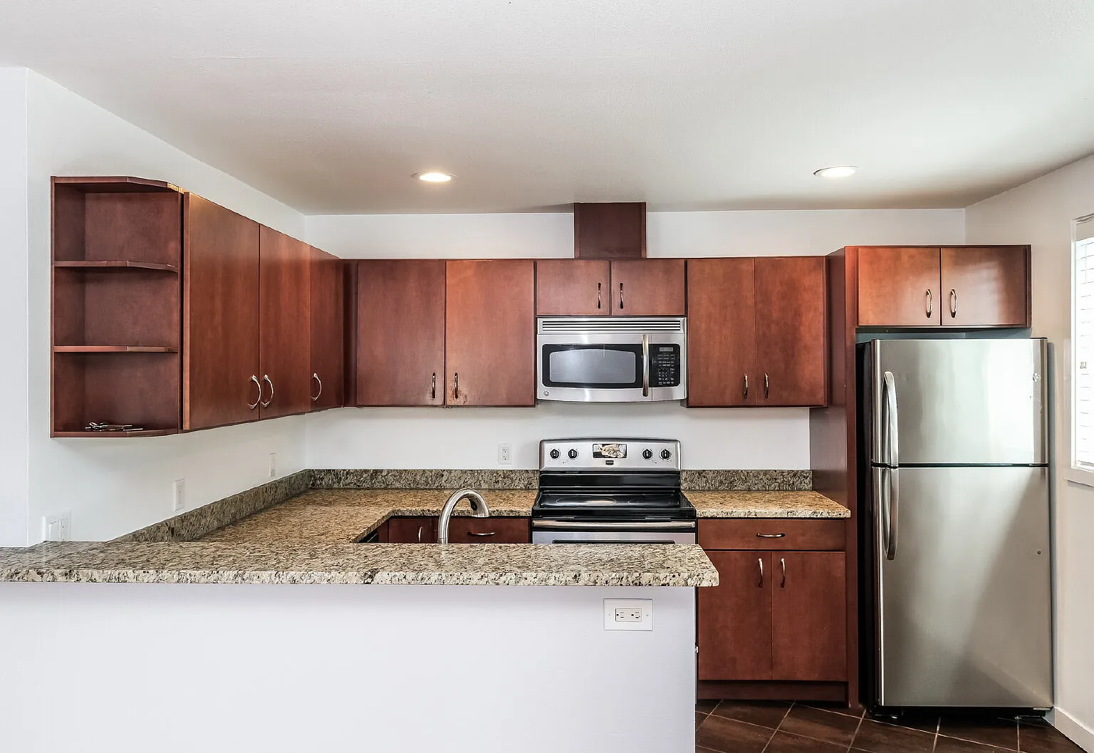 **Updated 2-Bedroom Condo with Secure Parking** — Photo 2