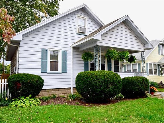 2nd image of 28 Wheeldon Dr