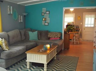 908 S Park Rd SE, Charleston, WV 25304