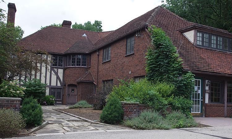 1st image of 1375 E Siebenthaler Ave