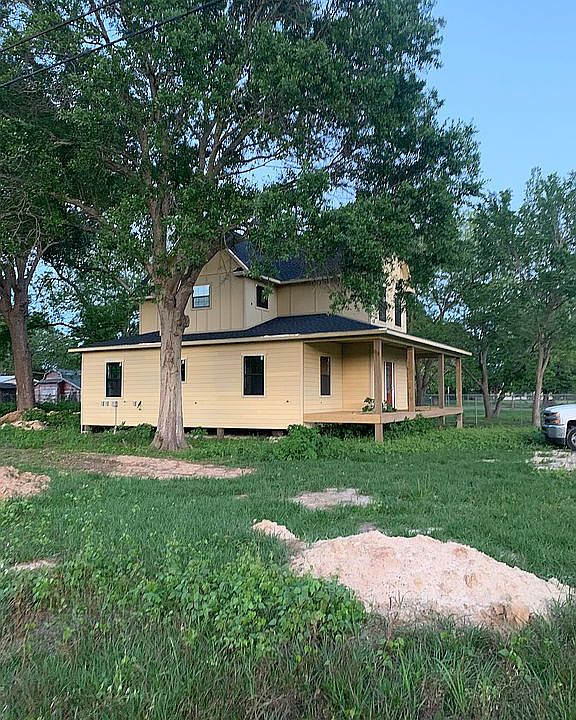 1st image of 10002 Wilma Ln
