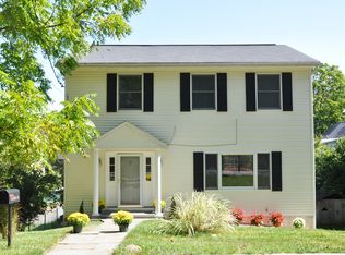 77 Ogden Pl, Dobbs Ferry, NY 10522