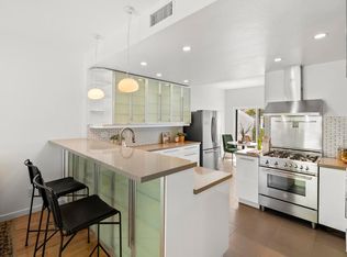 2433 Summerhill Dr, Encinitas, CA 92024