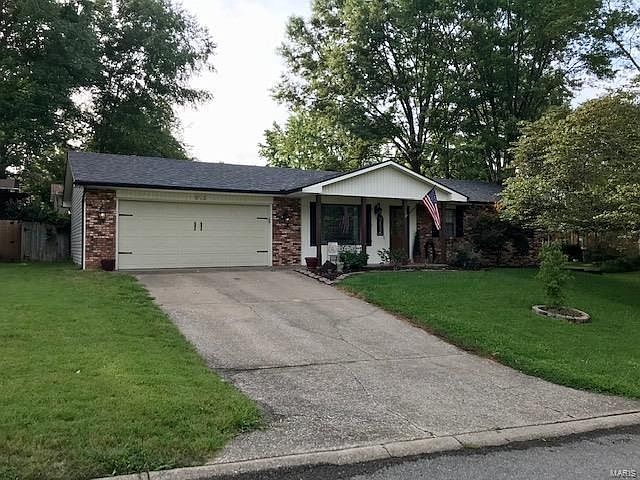 1st image of 603 Redbud Cir