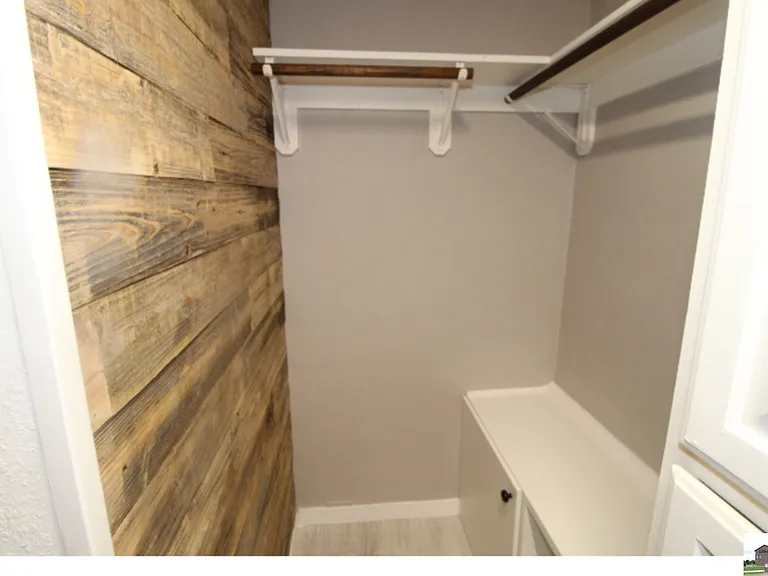 2104 Brantley Ave — Photo 40