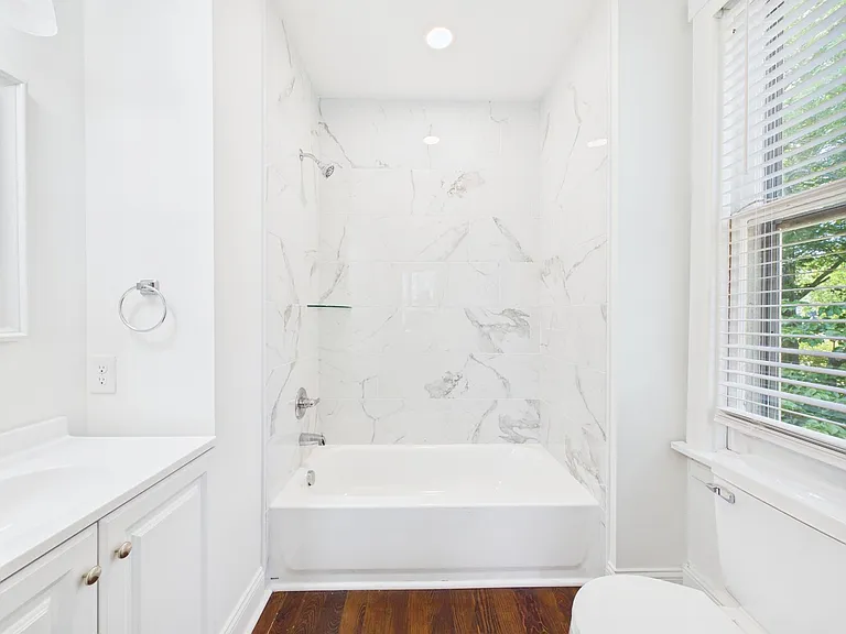 1703 Oakdale Ave #B — Photo 13