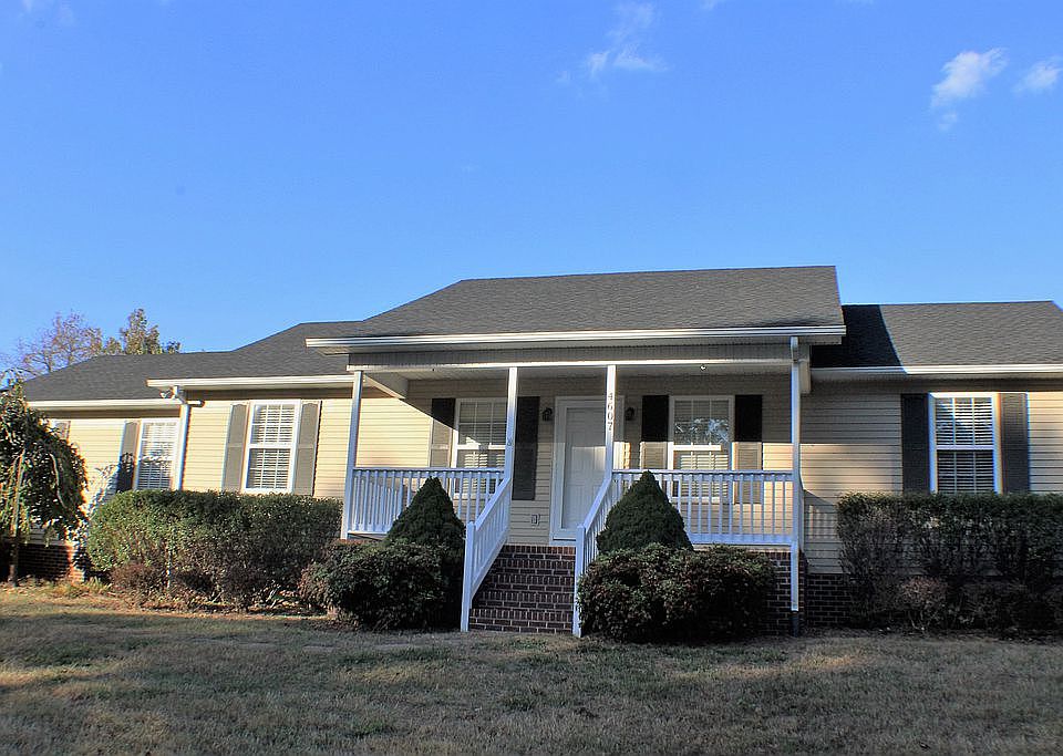 1st image of 4607 Maple Shade Cir