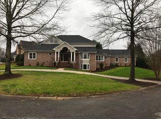 1 Hermosa Ct, Greer, SC 29650