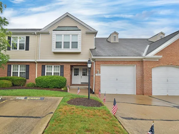 5214 Fox Ridge Dr, Cincinnati, OH 45248