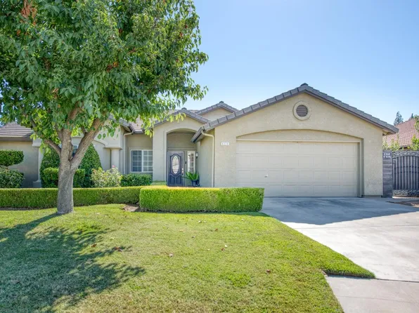 8274 N Price Ave, Fresno, CA 93720
