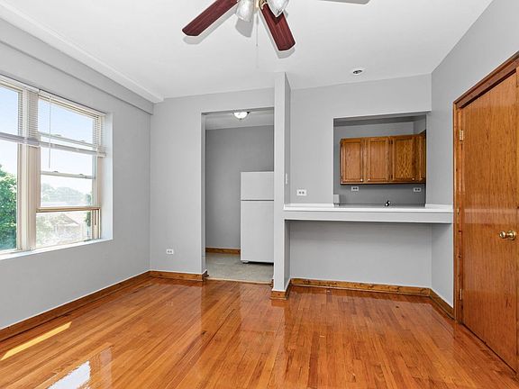 3rd image of 5848-54 S Trumbull Ave #5854-3E