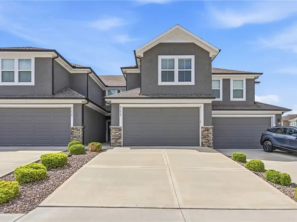 21843 W 123rd Ter, Olathe, KS 66061