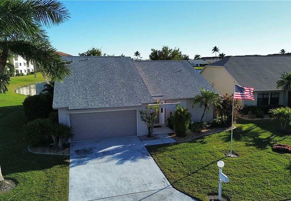 1st image of 11404 Caravel Cir