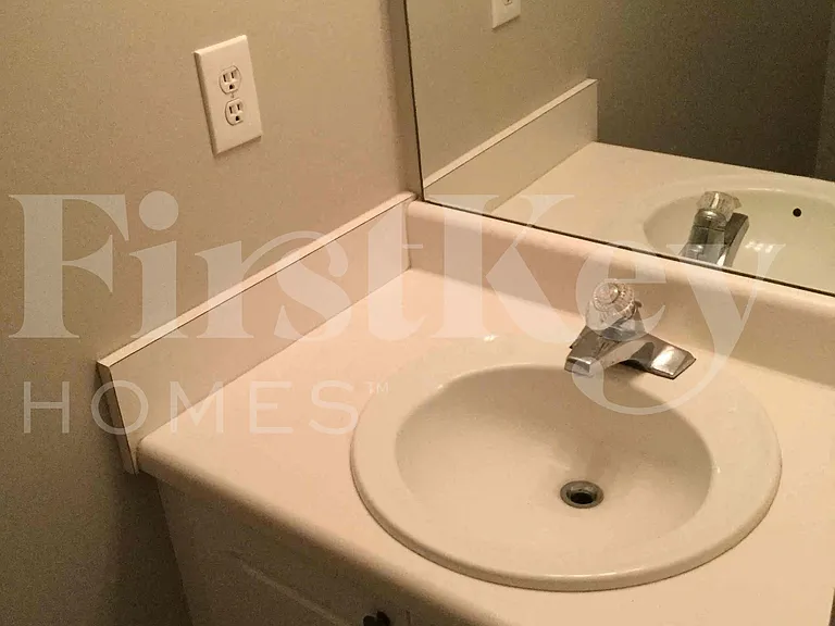 2324 Sandspring Dr SW — Photo 9