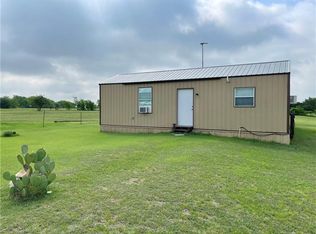 12813 Chapel Rd, Lorena, TX 76655