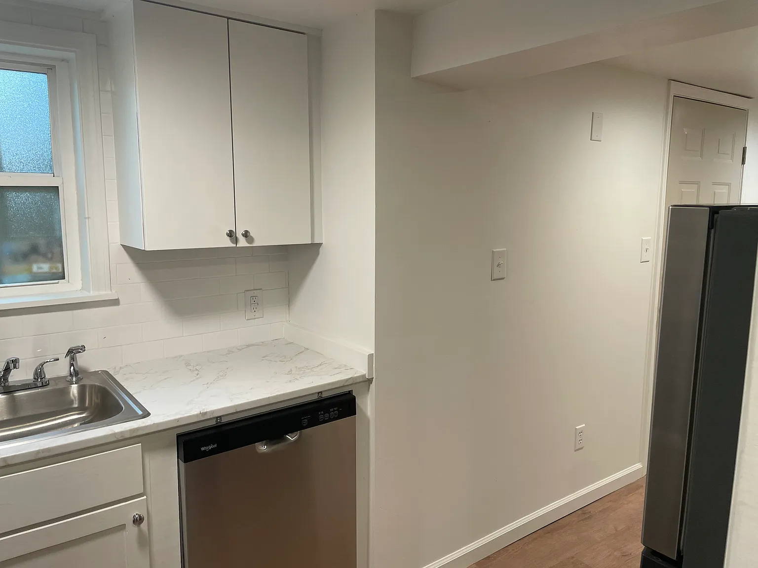 1 bed, 800 sqft, $1,100 — Photo 4