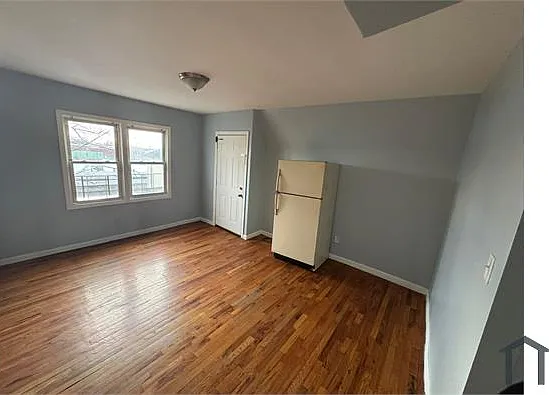 76 Beverly St #3 — Photo 2