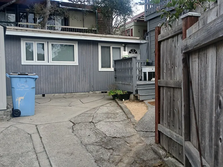2401 Ward St #D — Photo 20