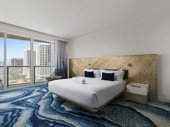 5th image of 3101 Bayshore Dr #1202