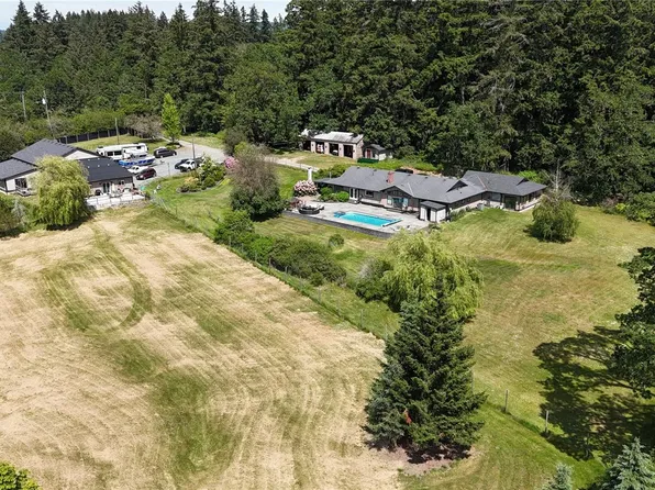 2440 Roome Rd, North Cowichan, BC V9L 4L2
