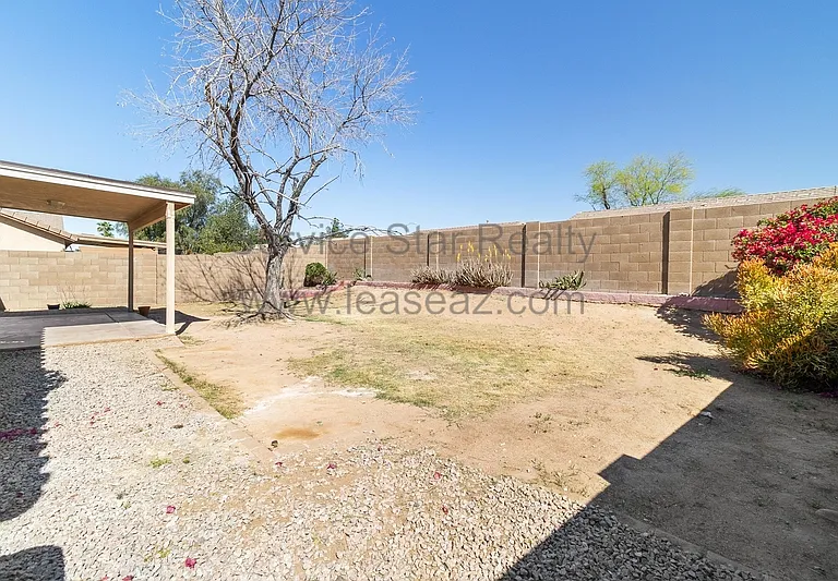 8656 E Crescent Ave — Photo 23