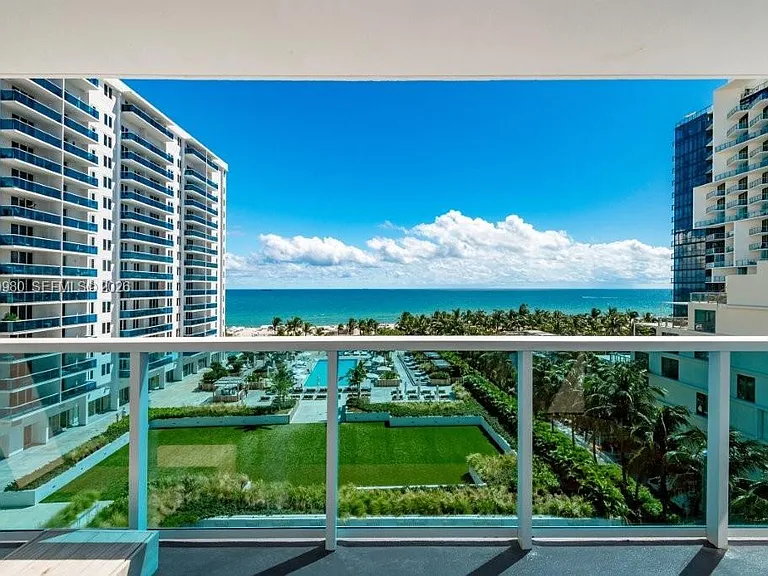2301 Collins Ave #738 — Photo 1