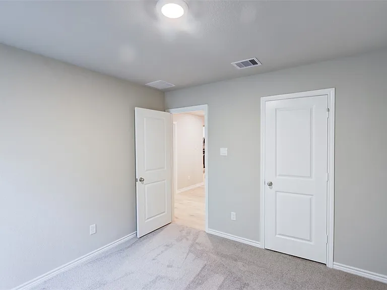6210 Trado Dr — Photo 25