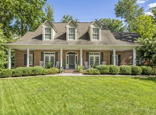 132 Center Park Ln, Oak Ridge, TN 37830