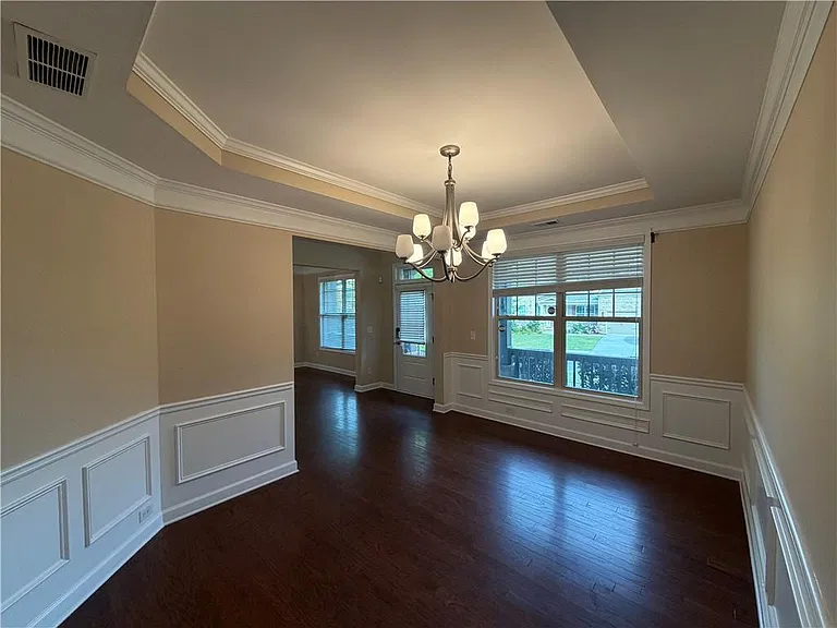 4525 Highfield Dr — Photo 13