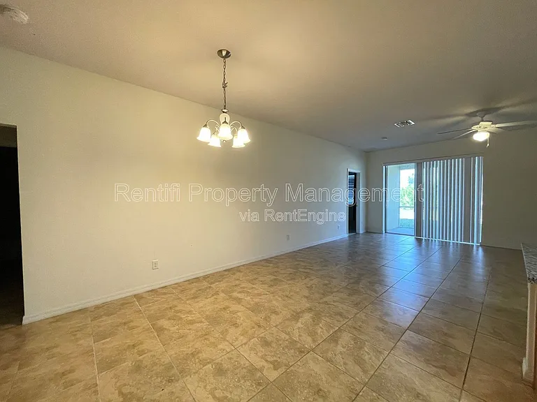 1622 SW 16th Ct — Photo 9