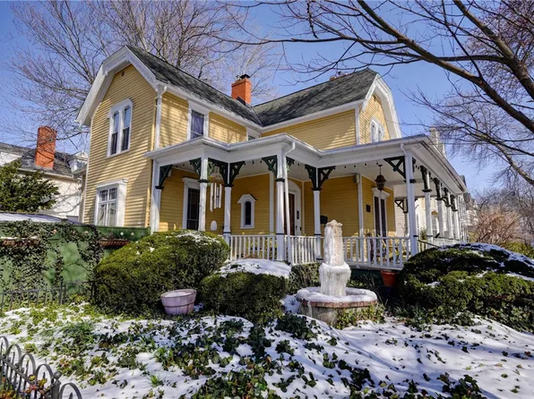 39 Rowley St, Rochester, NY 14607