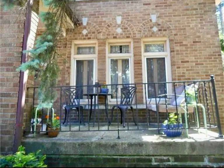 321 W Webster St #1 — Photo 23