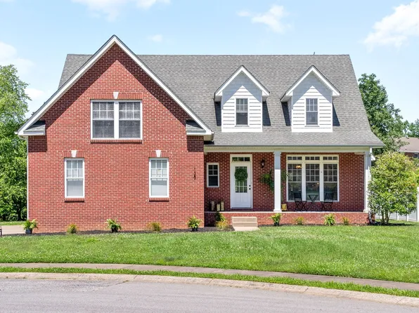 135 Weymouth Ct, Clarksville, TN 37043