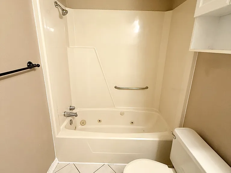1334 Eastgate Dr #1 — Photo 17