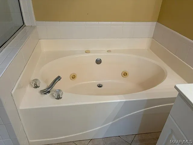 8755 Stoneridge Pl — Photo 13