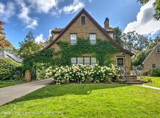 368 Kensington Rd, East Lansing, MI 48823