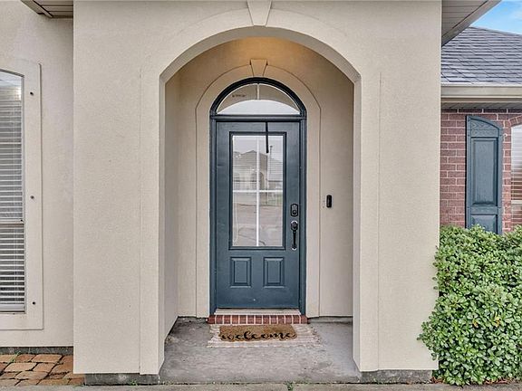 3rd image of 2621 Daniel Ct