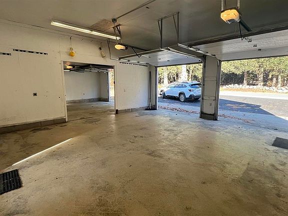5th image of 64 Crown Point Road