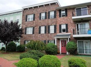 1008 Unicorn Way APT Q3, Clifton, NJ 07011