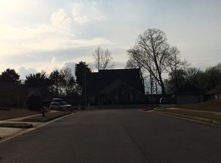 13077 Summerfield Dr, Athens, AL 35613