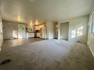 1304 Abers Creek Rd, Pittsburgh, PA 15239